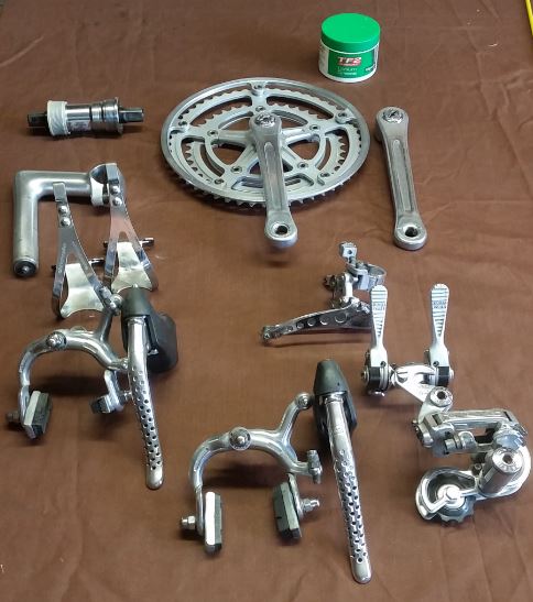 Shiny bits that came with the frame.JPG