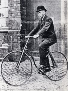 John Kemp Starley- safety cycle 1888.jpg
