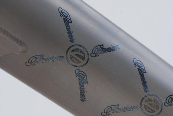 Commencal Titanium Limited Edition frame detail 3i.jpg