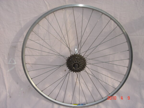 Bicycle components 1 001.jpg