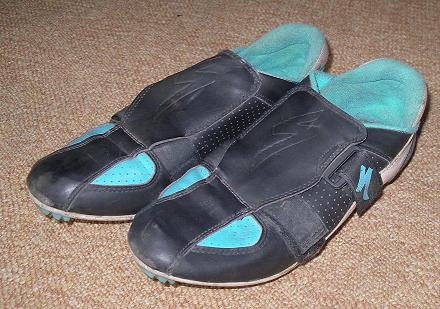 Specialized Retro Road Shoes.JPG