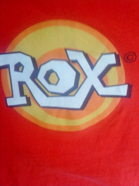rox long sleeved t shirt 001.JPG