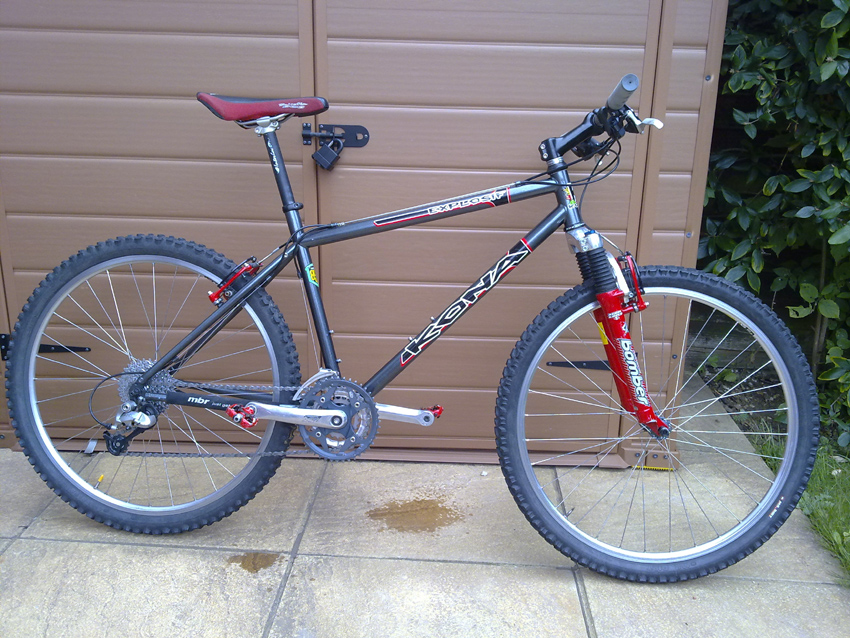 1996 kona explosif