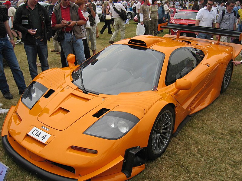 800px-McLaren_F1_GTR.jpg