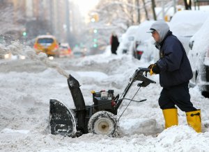 Snow-storm-hits-New-York-City.jpg