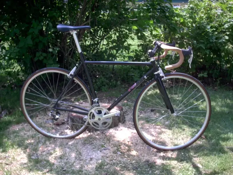 Grove and Rw bike 010.webp