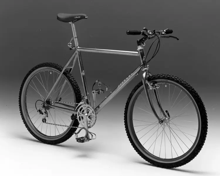 1988FisherTitaniumPrototype_1.webp