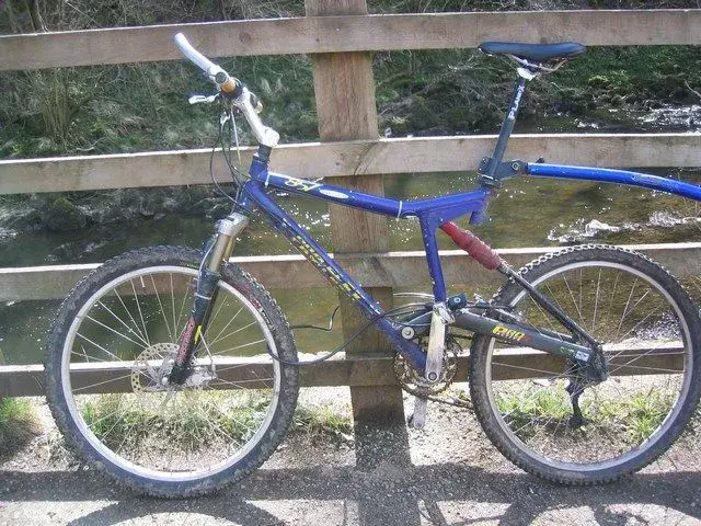 Proflex 857 (with trailerbike attached).webp