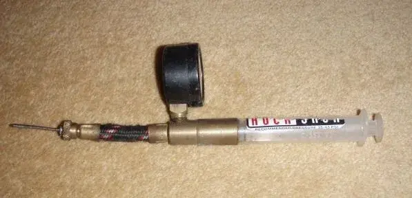Rock Shox pump.webp