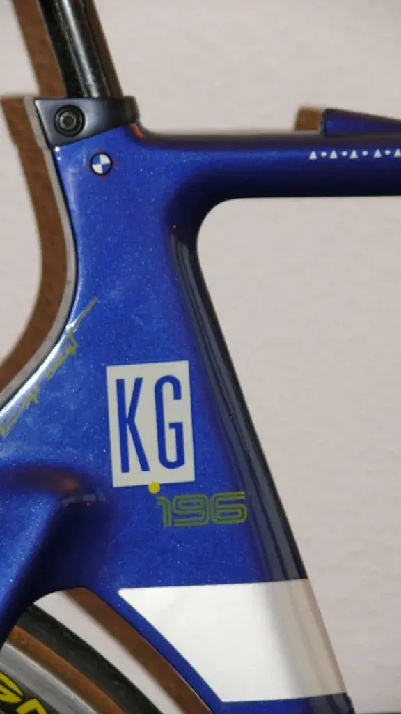 Look KG196_1.webp