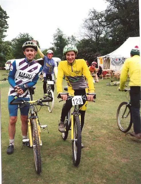 Cycling. 1990s. Mountain Bike. Bingley. St Ives Estate.webp