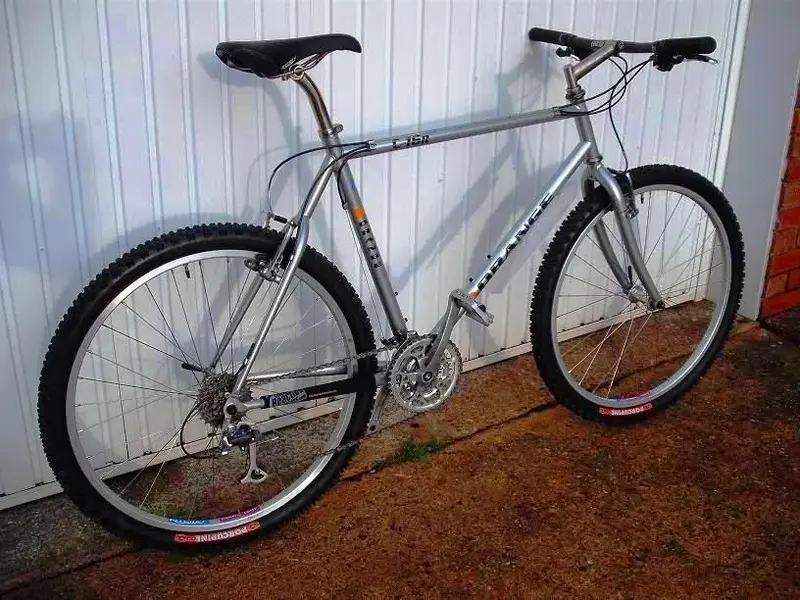 Jussa Orange C16R Pic3.webp