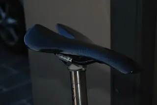 Syncros Ti Seatpost & Carbon Seat.webp