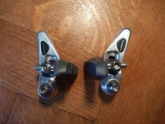 DXBrakes01.webp