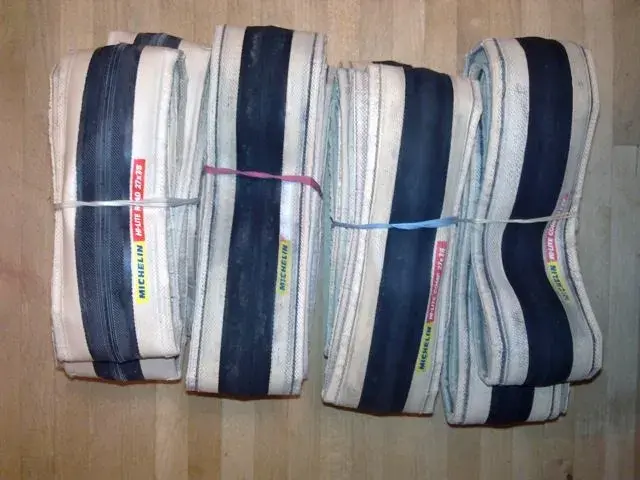 24012012211.webp