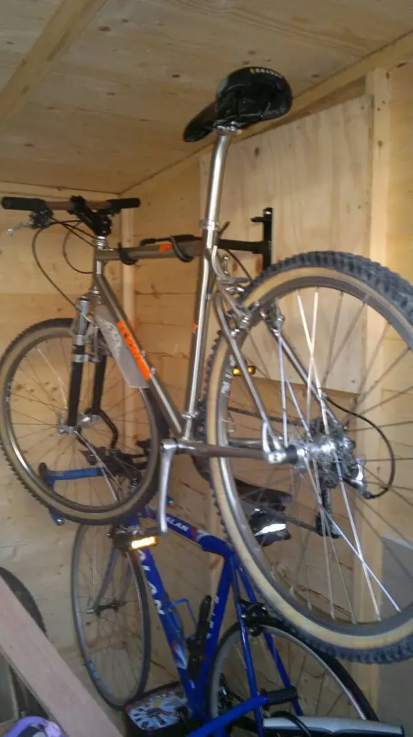 orangebike2.webp