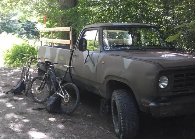 Yeti_Stumpjumper.webp