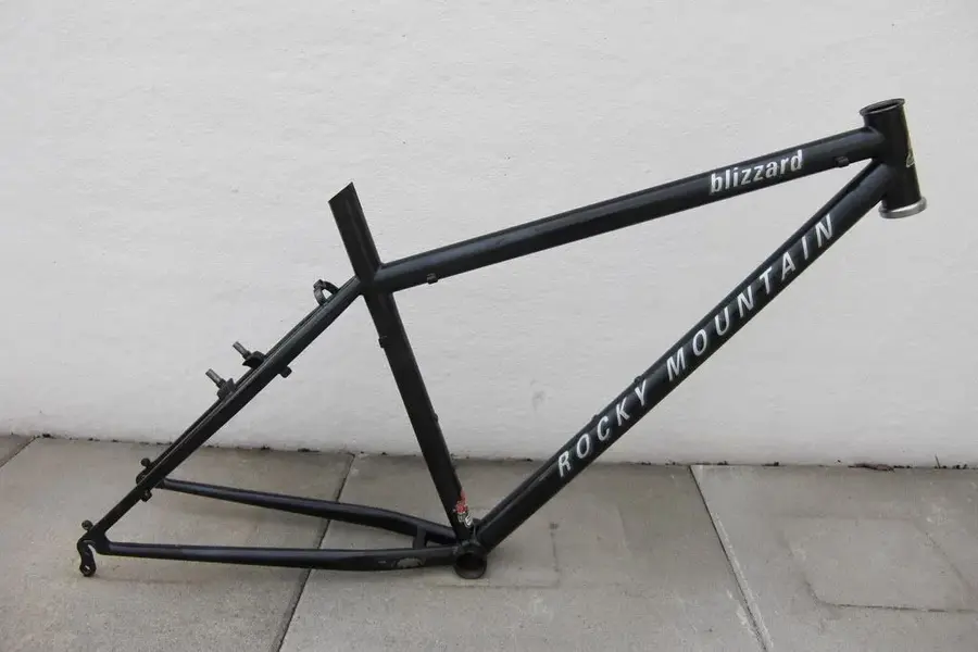 95 Blizz frame.webp