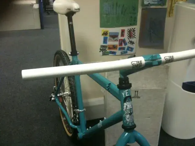 with white TT bar.webp