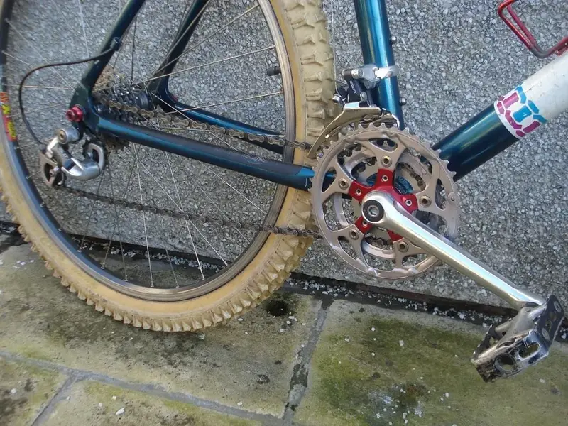 Cuda drivetrain.webp