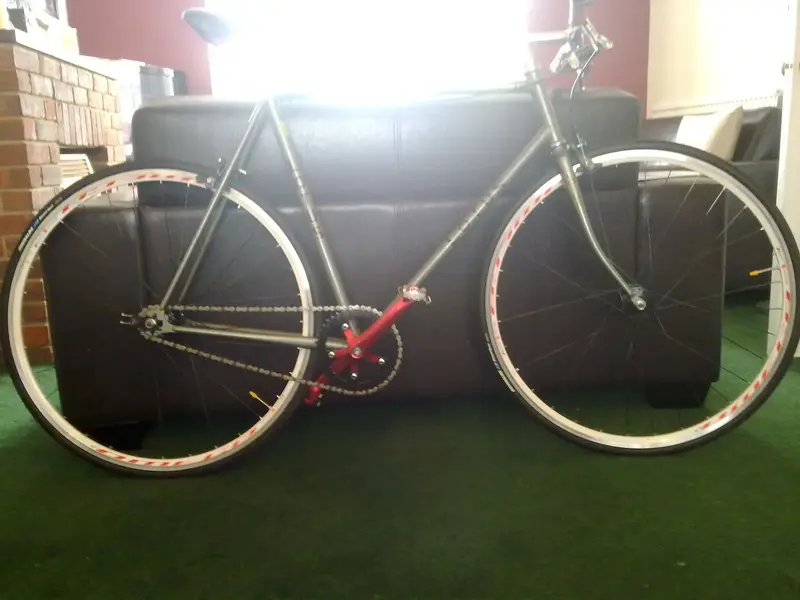 lotus sprint whole bike 2.webp