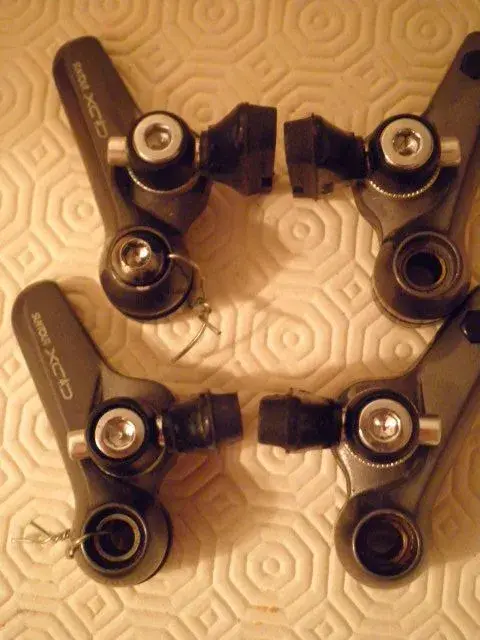 SUNTOUR BRAKES & GT 102.webp