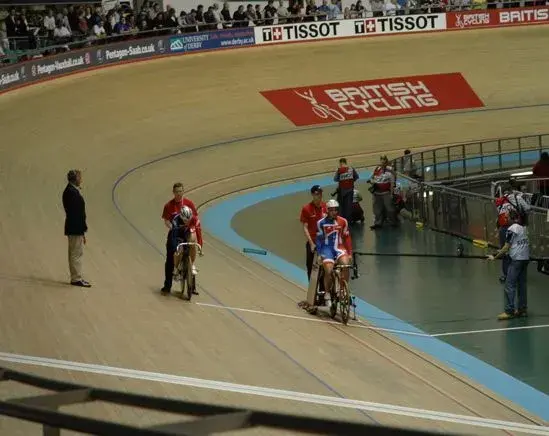 Shaz and VP line up for Gold.webp