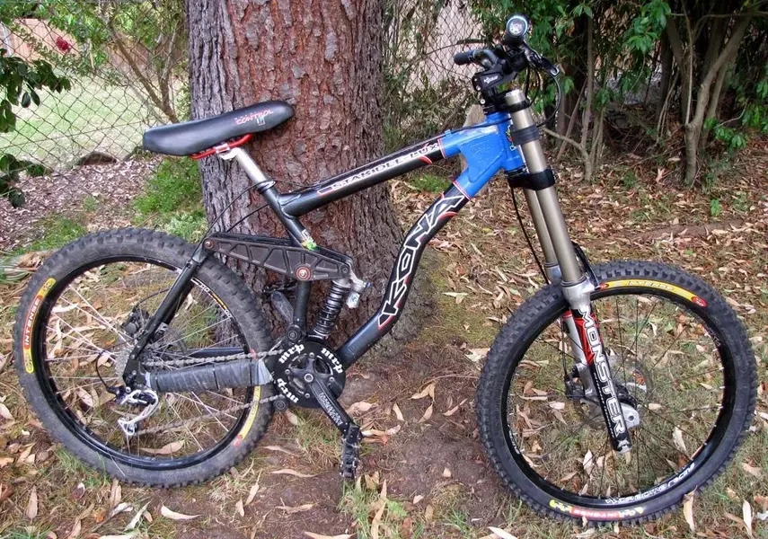 kona deelux.webp