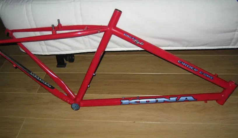 1996 Cinder Cone frame size 18 in red.webp