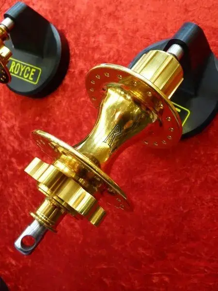 royce racing gold.webp