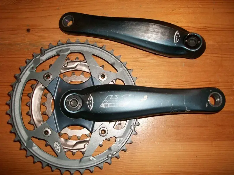 LX cranks 1.webp