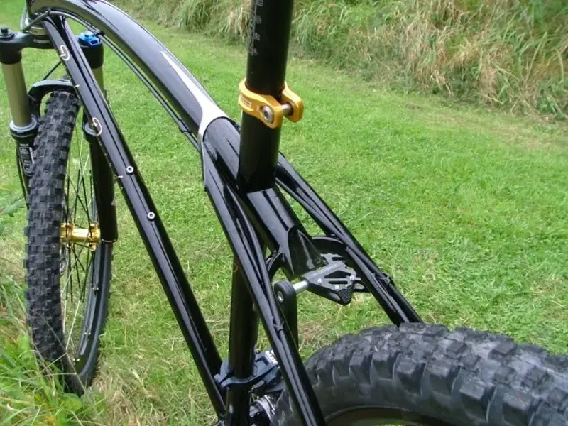 black%20mountain%20bike%20back_0.webp