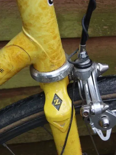 Zullo fork detail.webp