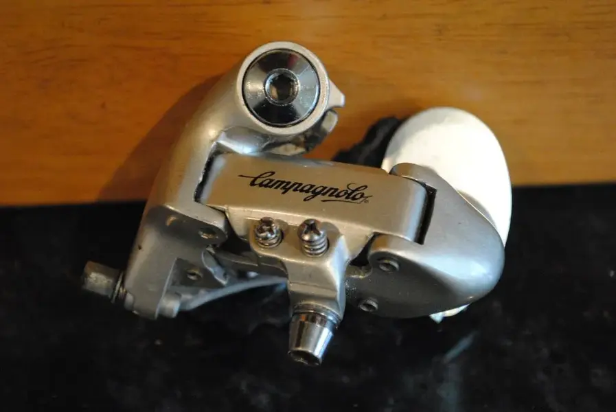Campagnolo rear mech.webp