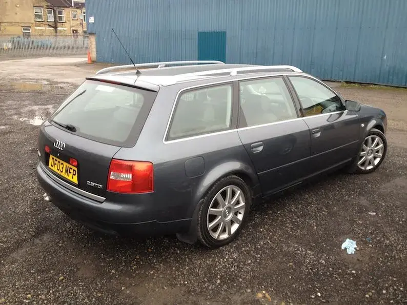 Audi A6 2.5D.webp