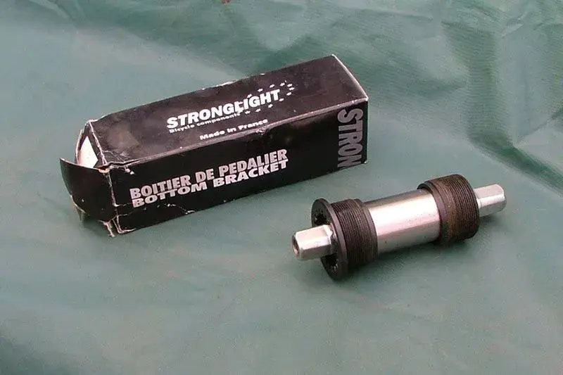 Stronglight BB 115.A.webp