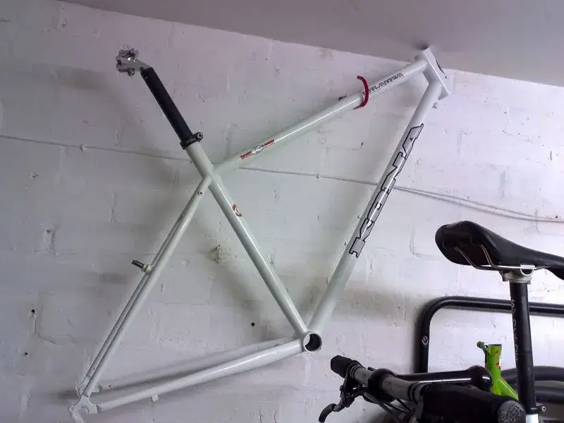 1994 Kilauea frame size 18 for £60.webp