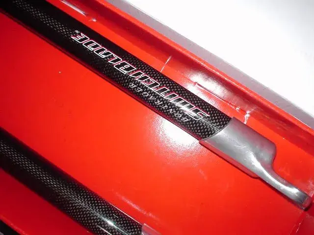 bonty switchblades 002.webp