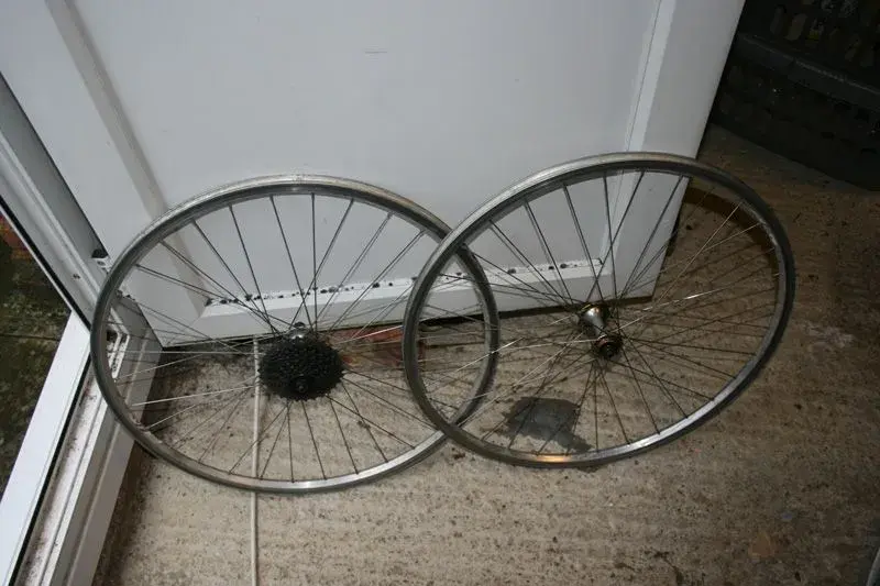 Campag-LX-hubs.webp