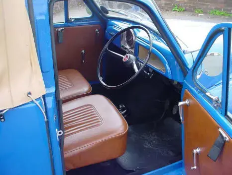 Morris Minor Pick Up 4.webp