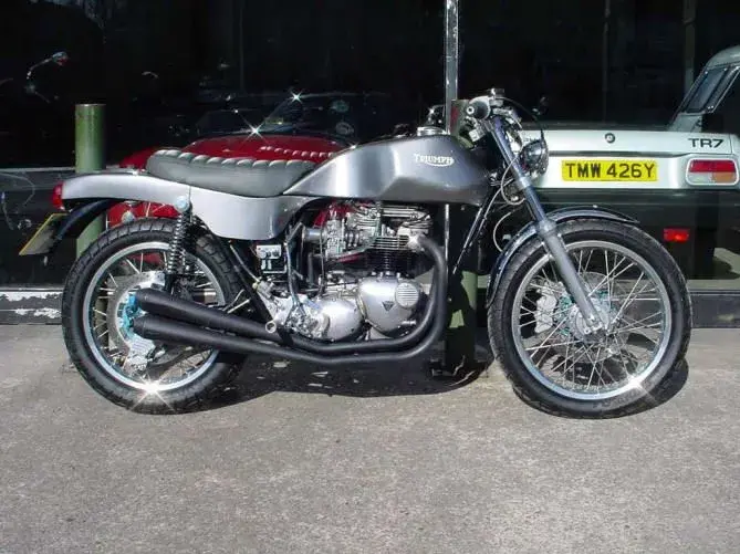 Triumph Flat Tracker 1.webp