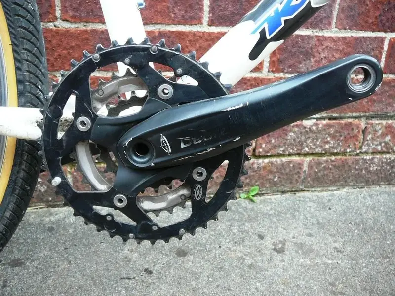 deore_cranks1.webp