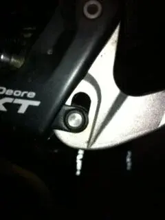 Brake lever missing a plastic bit.webp