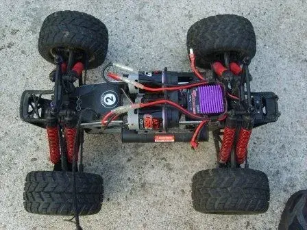 HPI E-Savage 003 small.webp