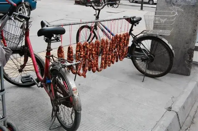 bikesausage.webp