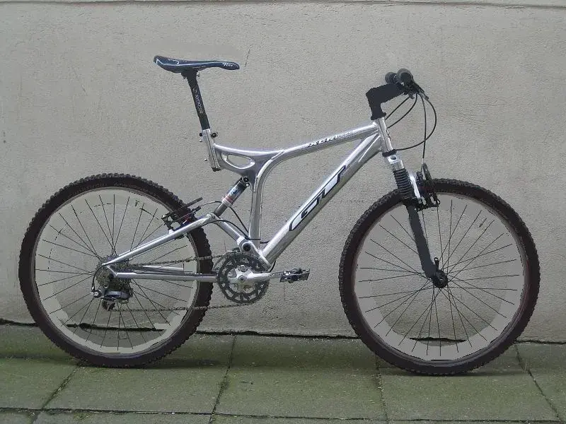 GT XCR 1000 Retrobike