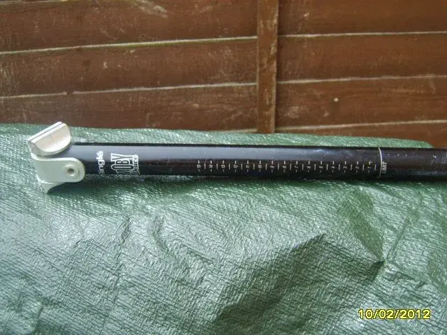 SV200906.webp