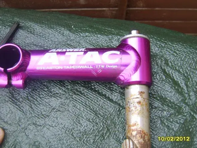 SV200909.webp