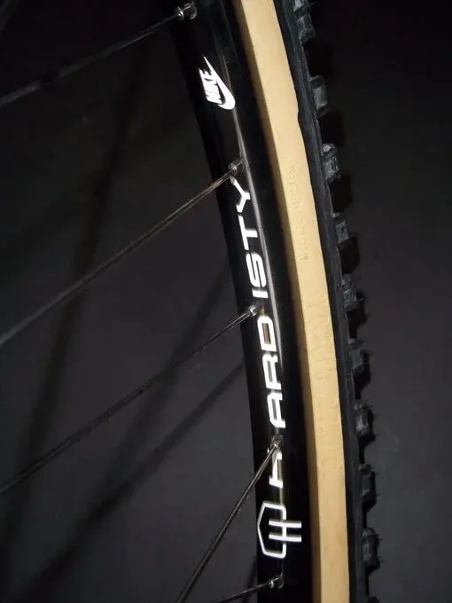 Specialized rims, Hardisty, Nike.webp