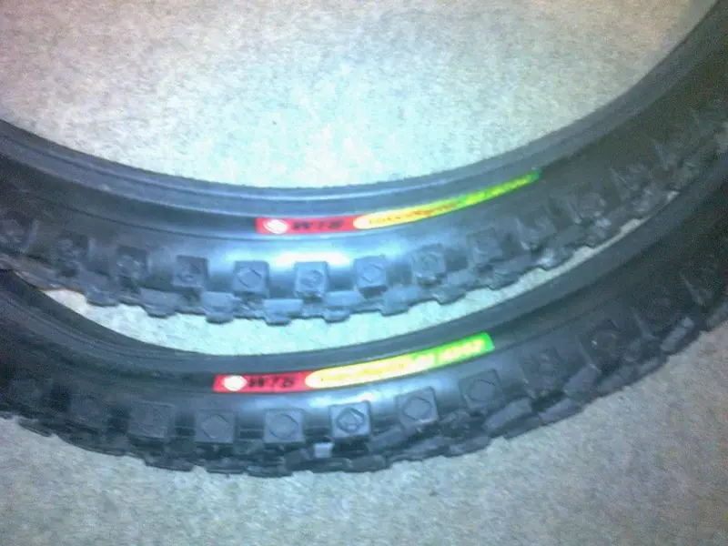 tyre 2 (Medium).webp